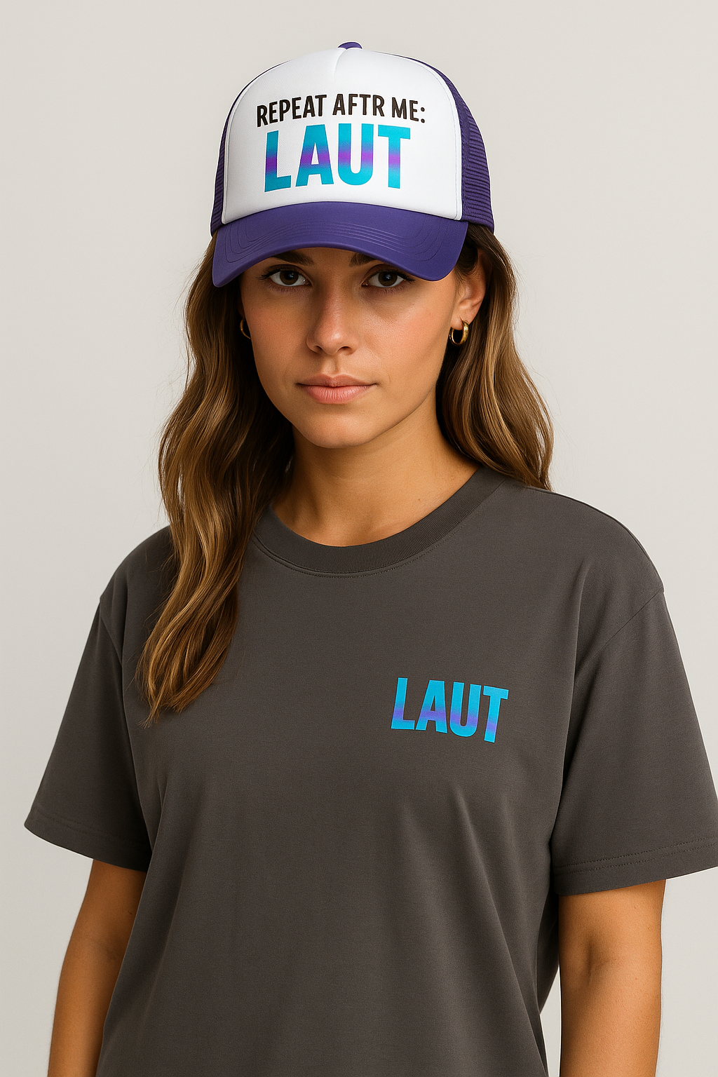 🧢 REPEAT AFTER ME: LAUT – Trucker Cap in Violett & Weiß