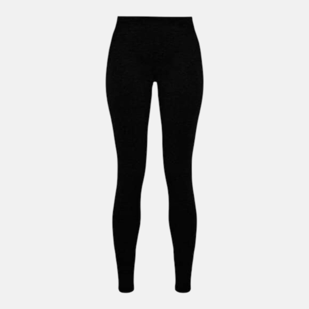 PURE ESSENTIALS: Die schwarze Leggings für deine Freiheit