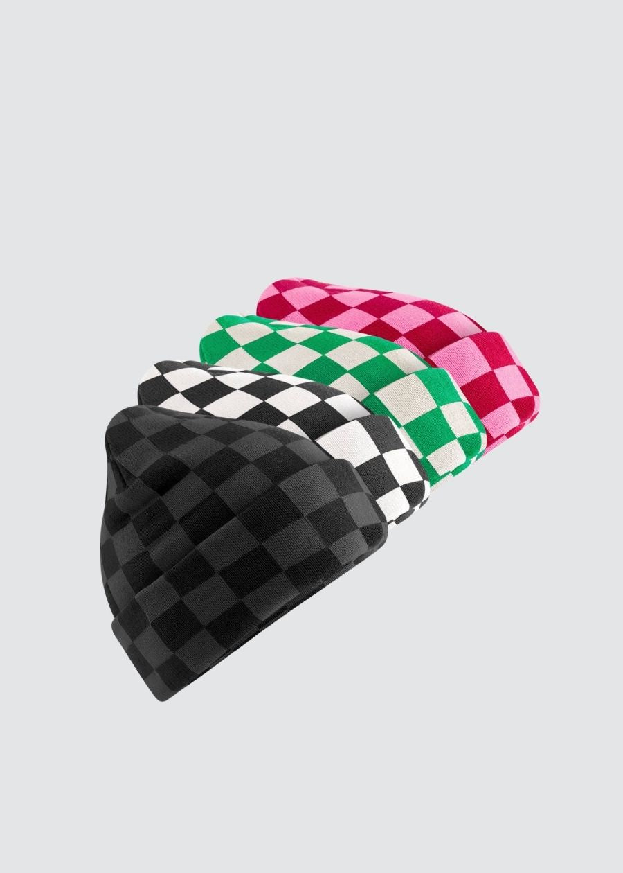 🧢 Rebel Schachbrett-Mütze – Unisex Beanie