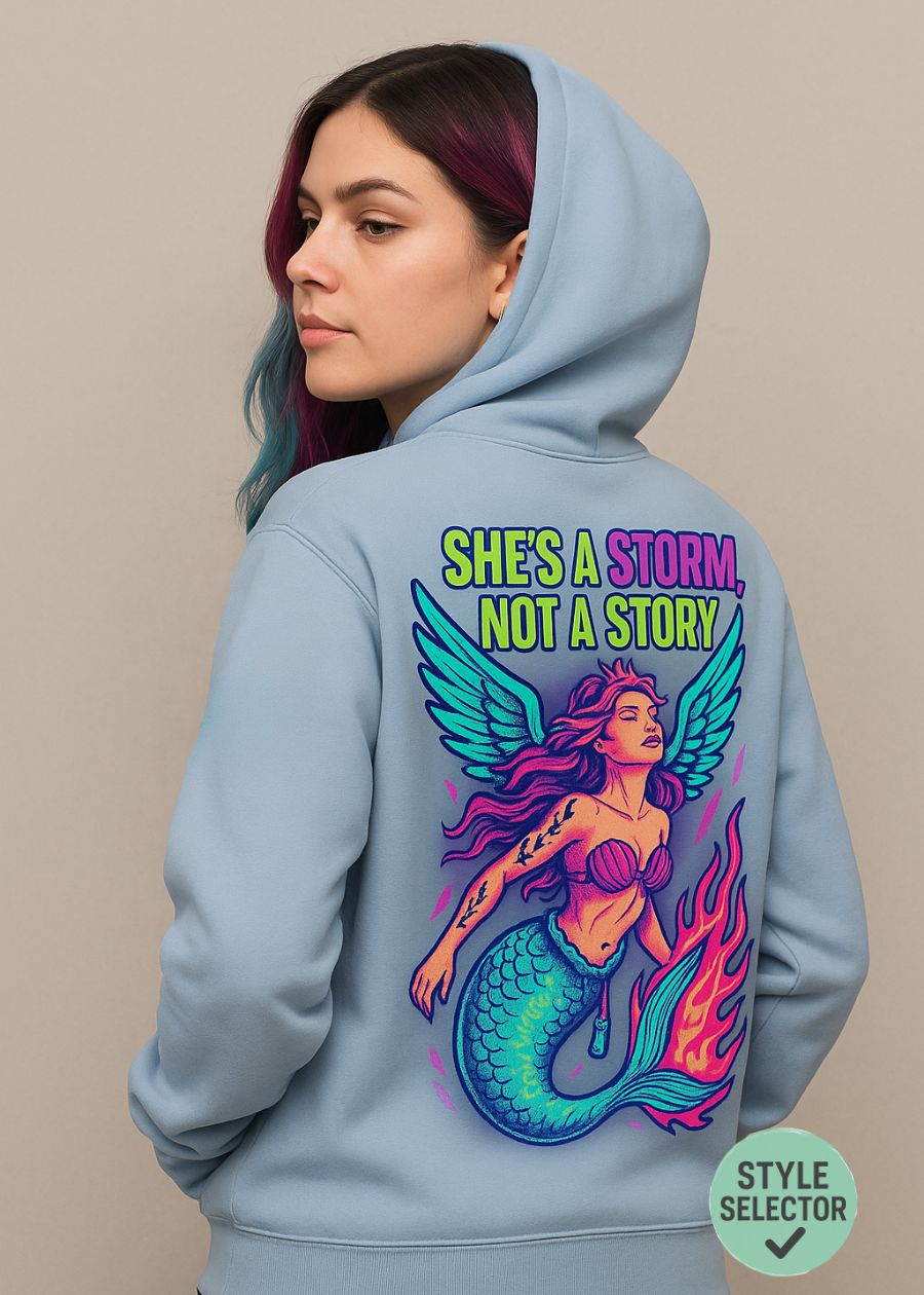 🩷 SHE'S A STORM – HOODIE